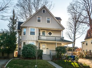 32-34 Warwick Rd #2, West Newton, MA 02465