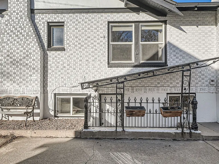 3536 Vallejo St — Photo 10