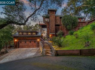26 Moraga Via, Orinda, CA 94563