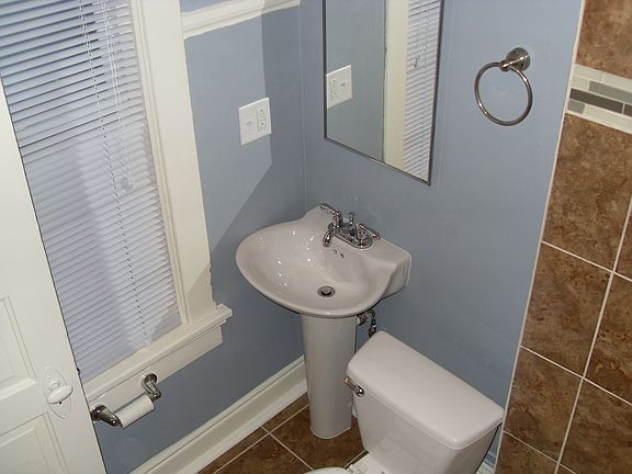 4th image of 3642 E Armour Ave
