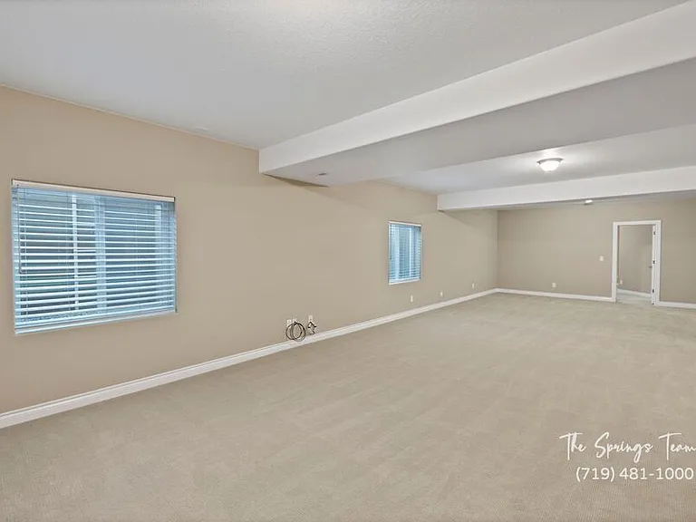 9547 Dewitt Dr — Photo 37