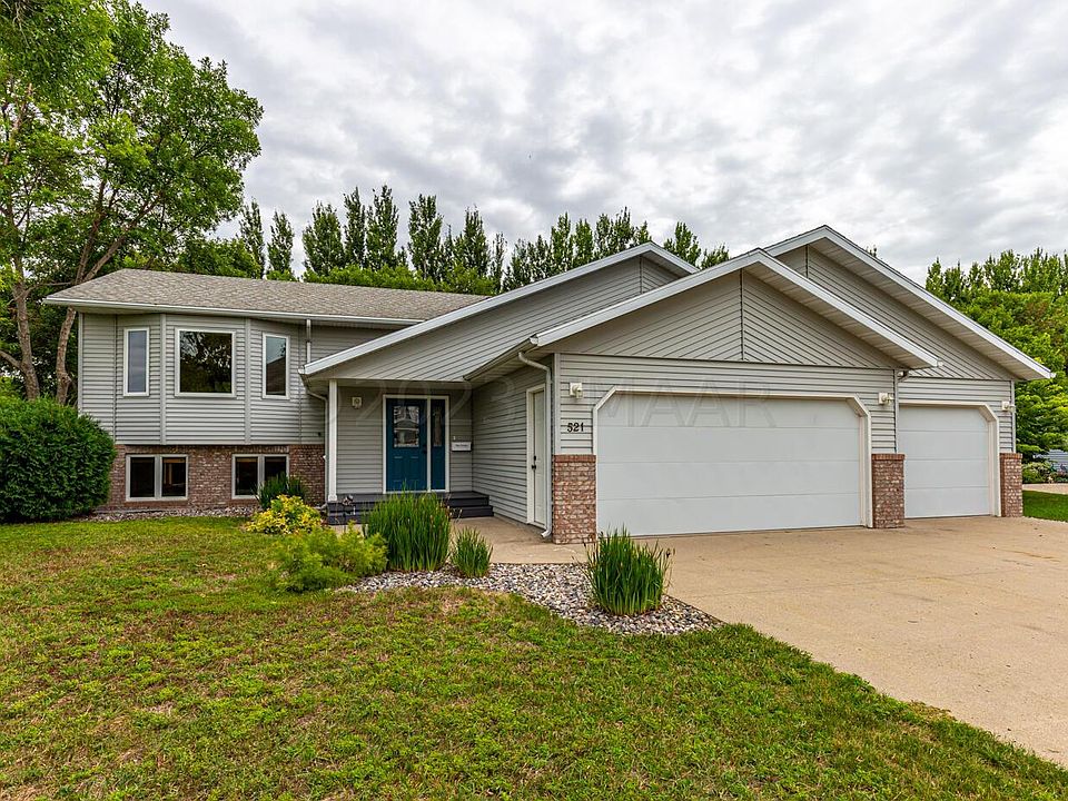 521 9th Ave S, Casselton, ND 58012 Zillow