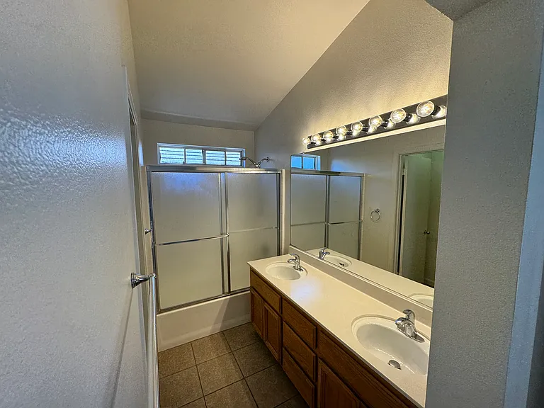 1772 Autumn Meadow Dr — Photo 16
