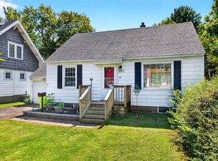 121 W Molloy Rd, Syracuse, NY 13211