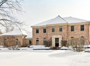 5454 N Tall Oaks Dr, Long Grove, IL 60047
