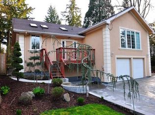 16890 Webster Rd, Gladstone, OR 97027