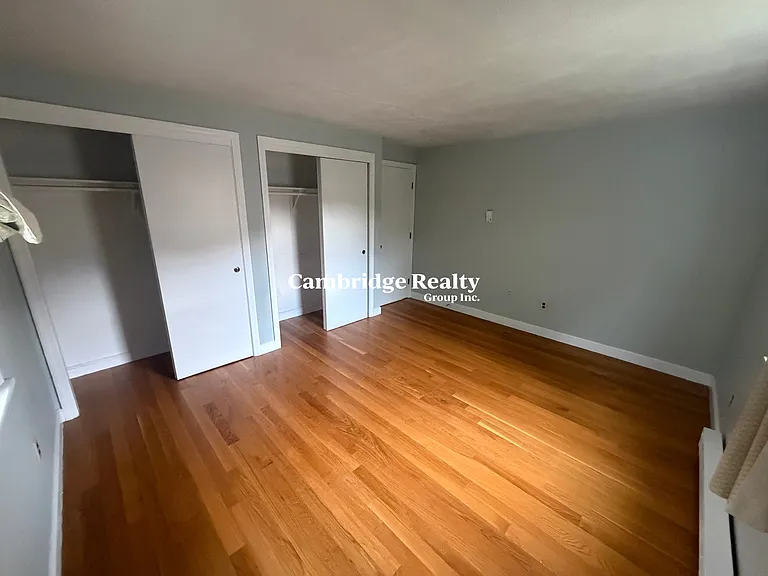 90-92 Sylvia St #2 — Photo 18
