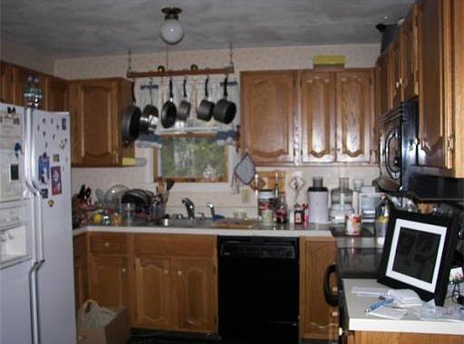 5th image of 31 Belmont Ave