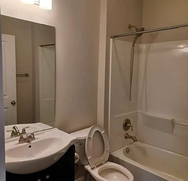 320 N Kent St #B — Photo 10