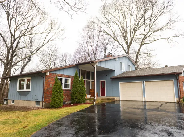 47 Colonial Drive, Waterford, CT 06385