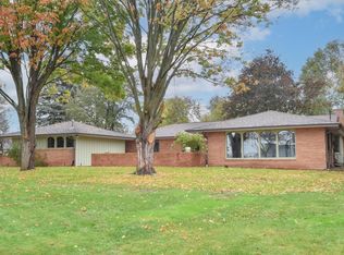 N112W19666 Mequon Rd, Germantown, WI 53022