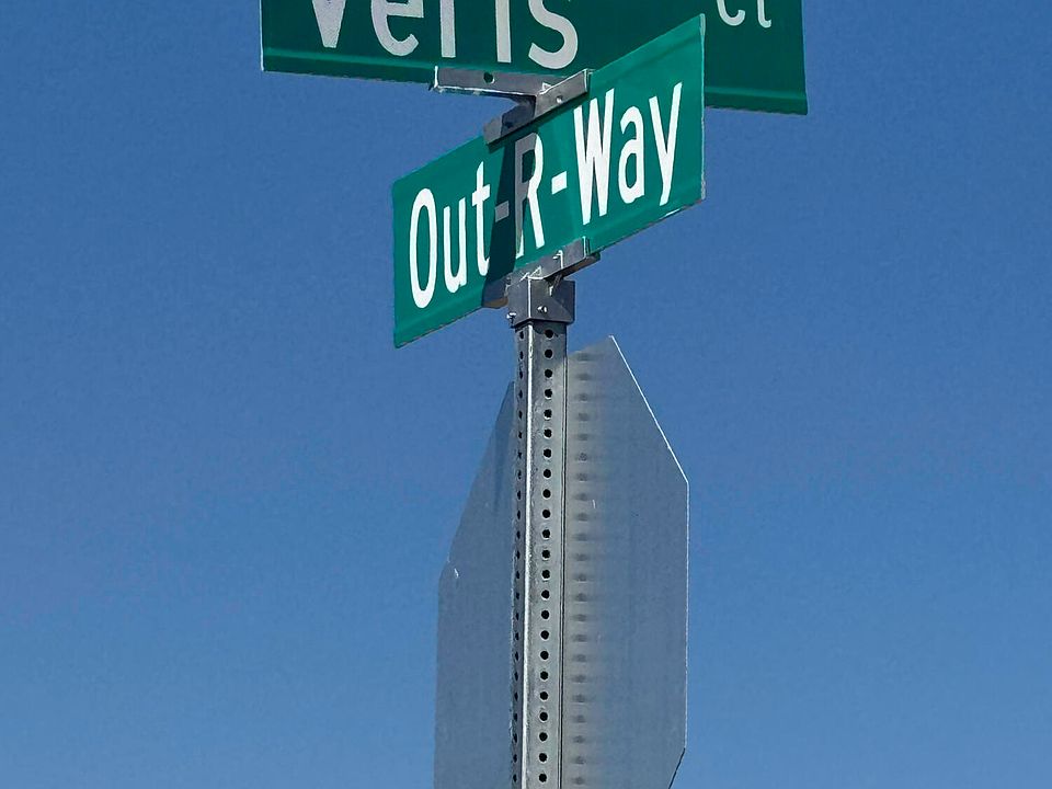 1st image of 335 Veris Ct #3