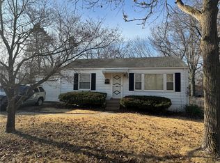 1218 Hoyt Dr, Saint Louis, MO 63137