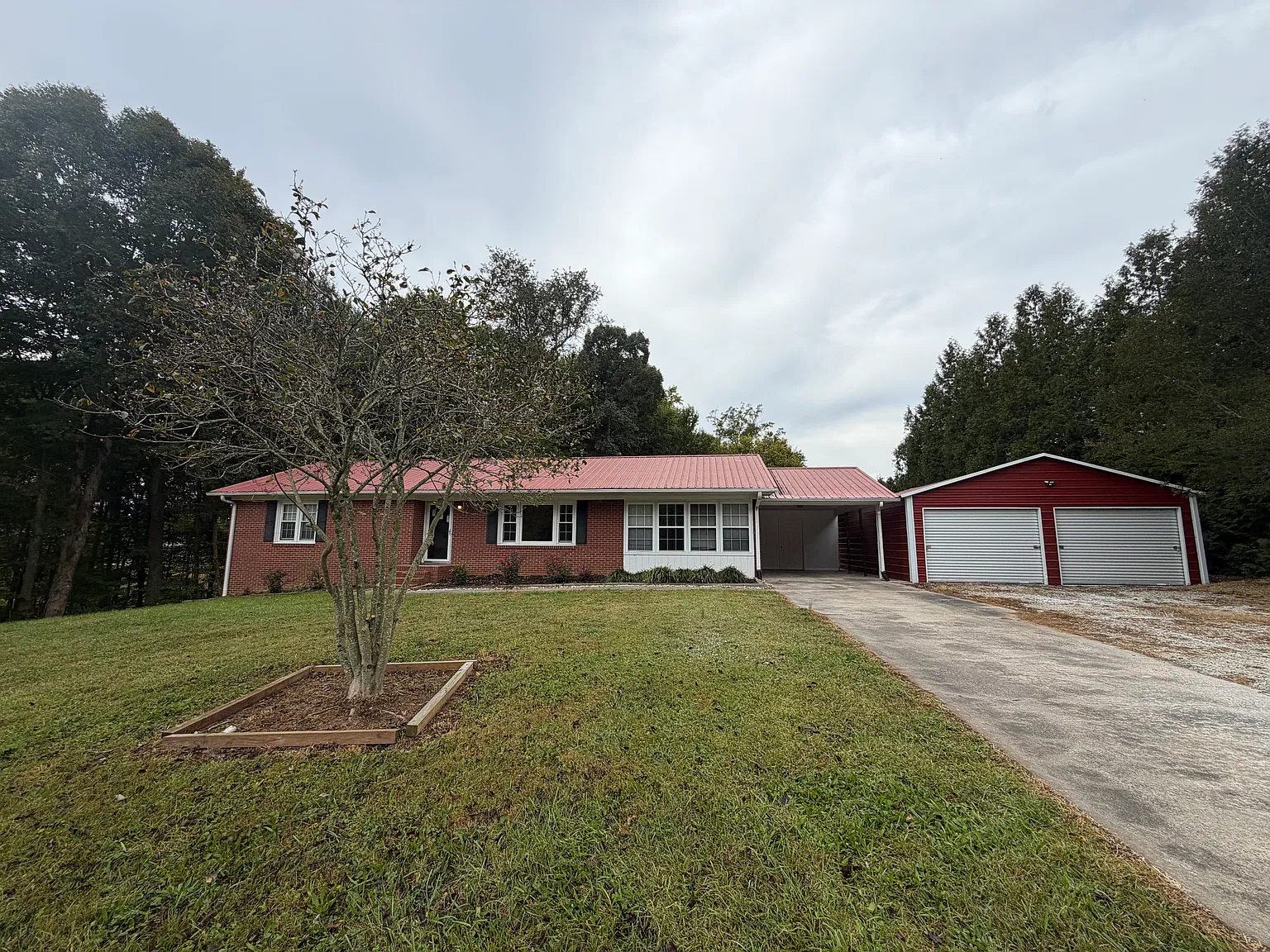 3 bed, 1665 sqft, $1,995 — Photo 1