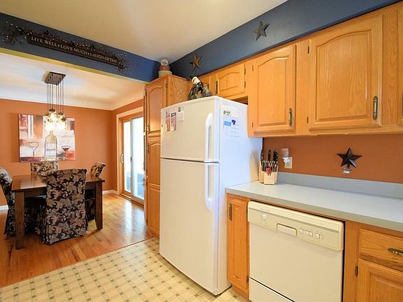 5th image of 6457 Mandalay Dr