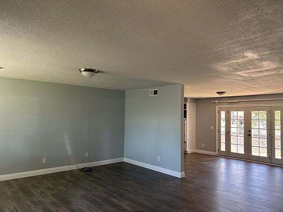 2nd image of 33448 Bodie St