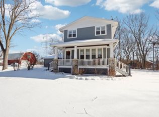 2052 124th St, Franksville, WI 53126