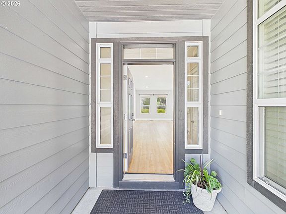 5th image of 7508 NE 228th St
