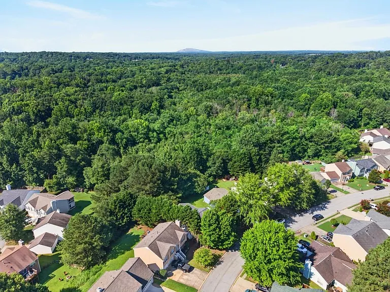 2558 Candlewood Way — Photo 30