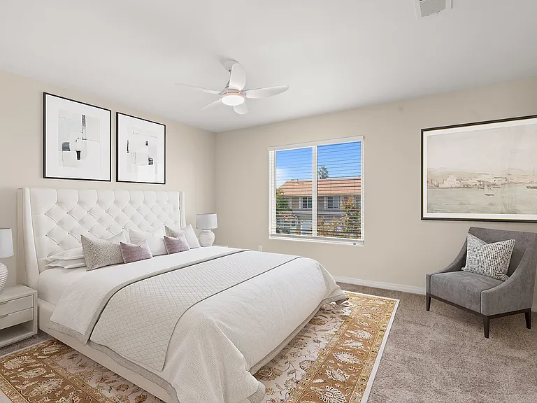 Lighthouse Townhomes — Photo 1