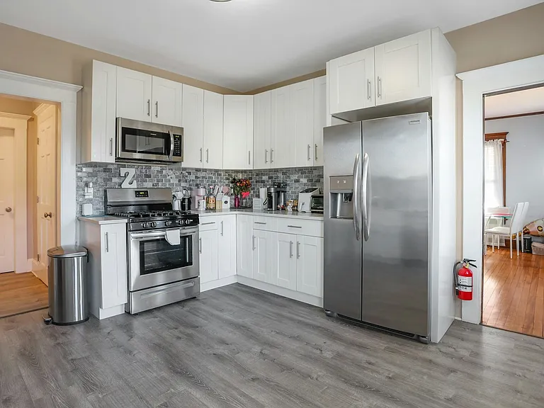 144 Overland Ave #2 — Photo 7