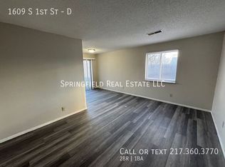 1609 S 1st St APT D, Springfield, IL 62704