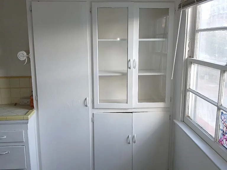 Kitchen cabinets