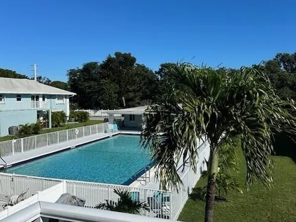 40 High Point Rd #D202, Tavernier, FL 33070