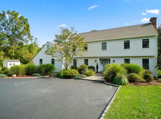 49 Pheasant Rd, Pound Ridge, NY 10576