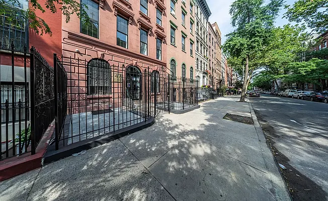 Rented by Platinum Properties | media 14