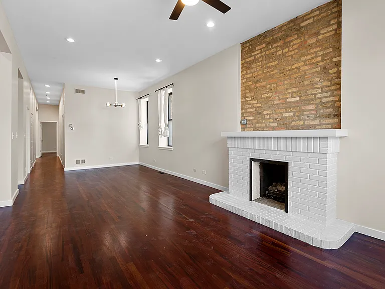 613 N Racine Ave #1 — Photo 5
