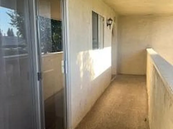 1250 E Shaw Ave APT 257, Fresno, CA 93710