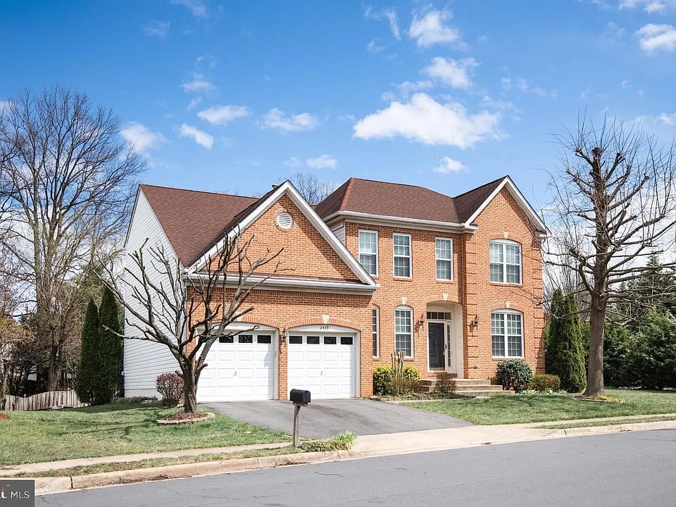 1st image of 2439 Dakota Lakes Dr