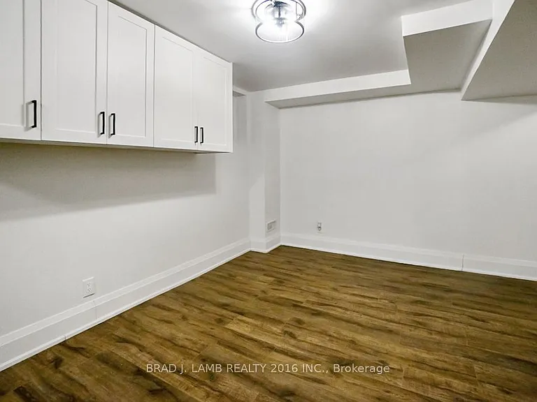 731 Indian Rd #3 — Photo 8