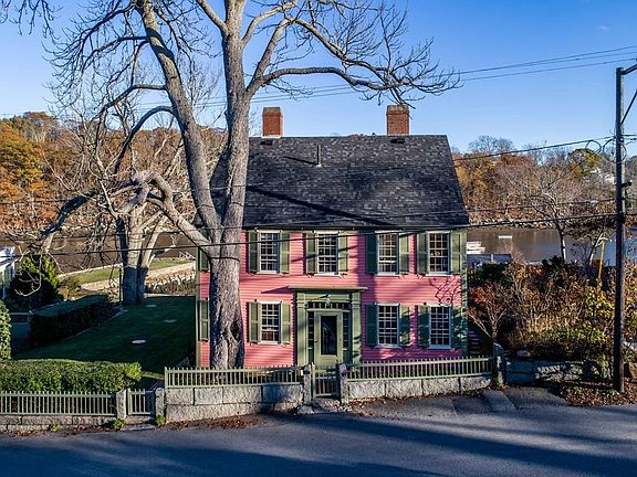 3rd image of 53 Leonard St