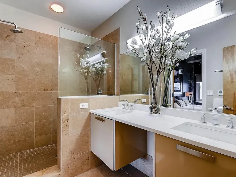 2200 W 29th Ave #404 — Photo 4