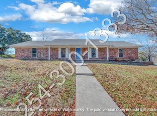 1216 Wood Valley Dr, Woodway, TX 76712