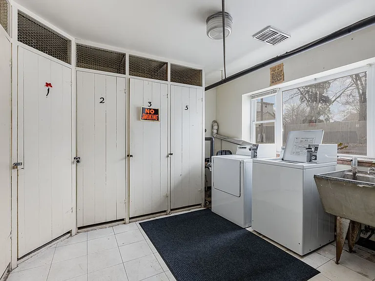 215 Birch St S — Photo 22