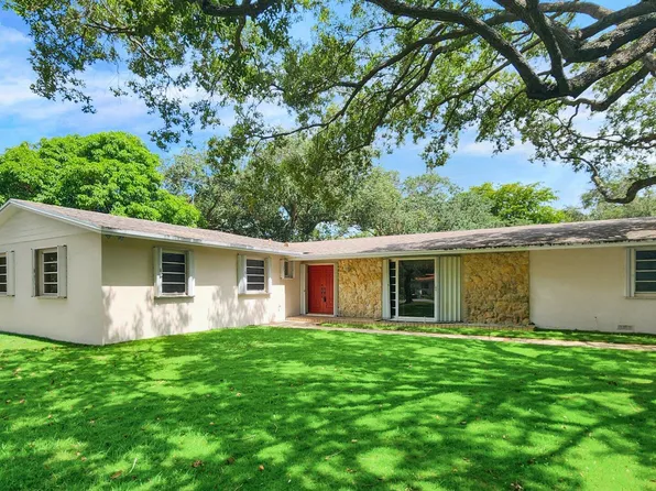7451 SW 165 Terrace, Palmetto Bay, FL 33157