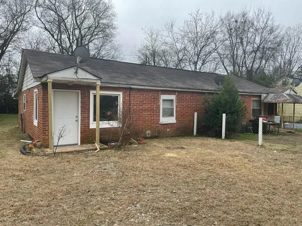 618 Shi Pl, Macon, GA 31206