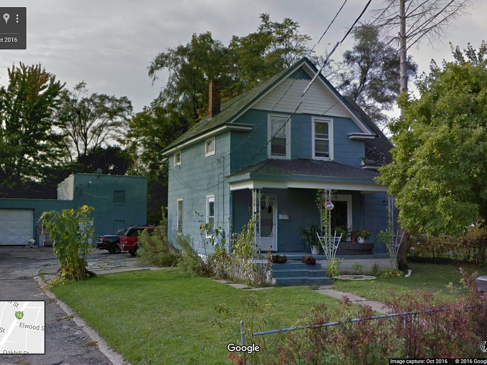 2nd image of 102 W Howard St