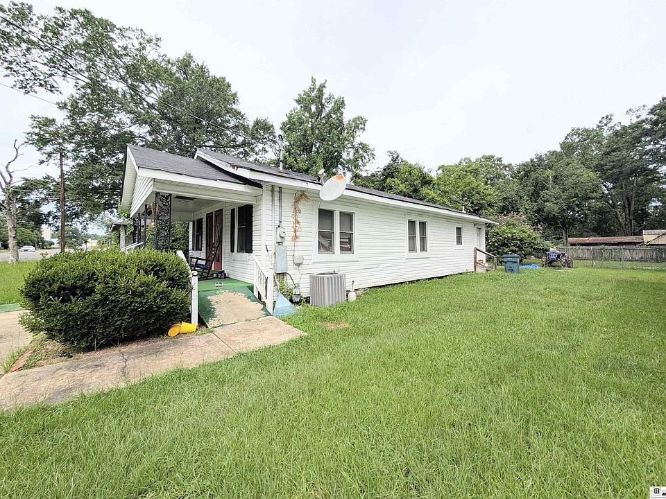 2nd image of 503 Plum St