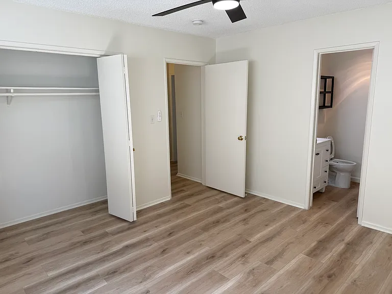 bedroom #1