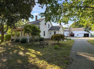 141 Milford Rd, Swansea, MA 02777