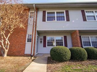 4729 Champion Ct, Greensboro, NC 27410