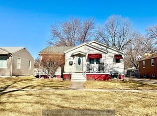 512 W 15th St, Grand Island, NE 68801