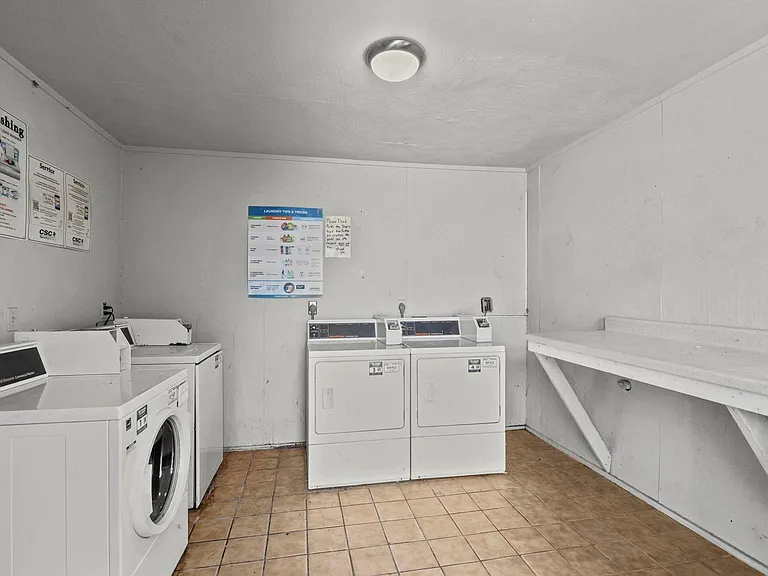 1927 Avenue M 1/2 #9 — Photo 16