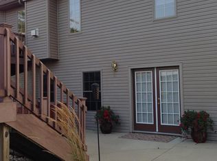 4156 S Willowbrook Ct, Terre Haute, IN 47802