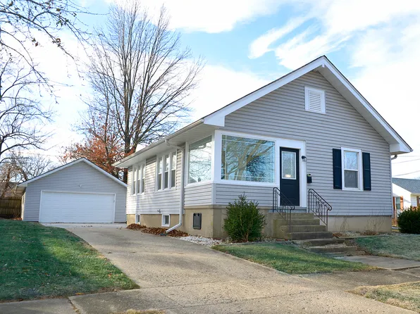 215 E Allen St, Ottawa, IL 61350