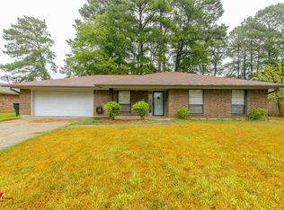 9517 Chaparral Ln, Shreveport, LA 71118